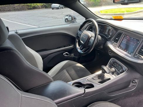 Used 2019 Dodge Challenger GT w/ Blacktop Package AWD/4WD image 9