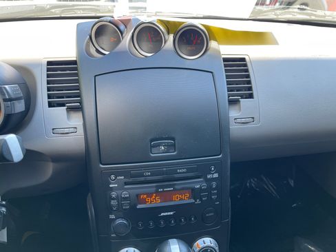 Used 2007 Nissan 350Z Touring image 15