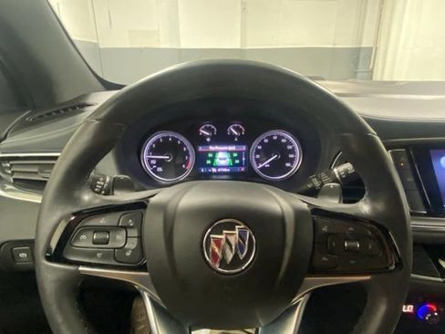 Used 2024 Buick Enclave Essence w/ Experience Buick Package AWD/4WD image 15