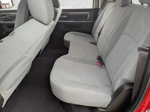 Used 2019 RAM 1500 Classic SLT image 18