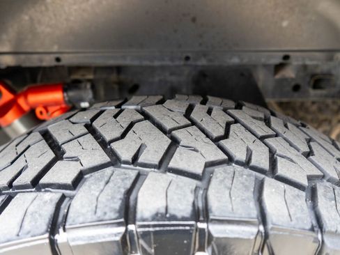 Used 2022 Ford F150 Raptor w/ Equipment Group 801A High image 35