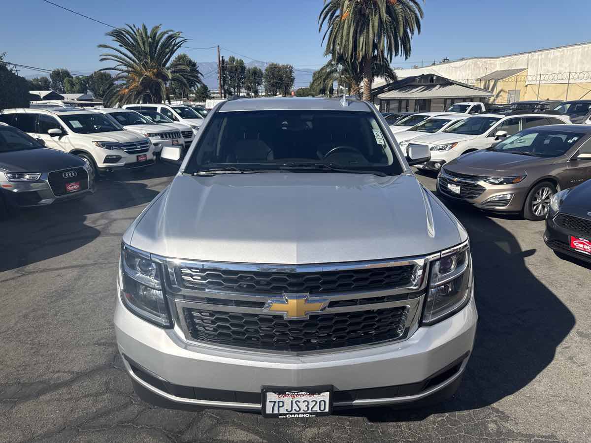 Used 2016 Chevrolet Suburban LT RWD image 7