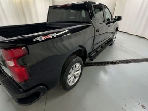 Used 2024 Chevrolet Silverado 1500 Custom image 8