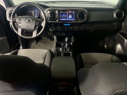Used 2023 Toyota Tacoma TRD Off-Road image 22
