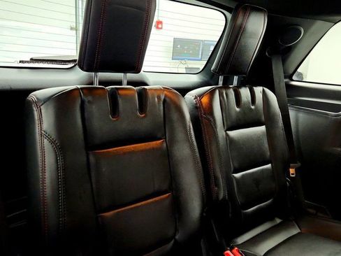 Used 2018 Ford Explorer Sport w/ Equipment Group 401A image 24