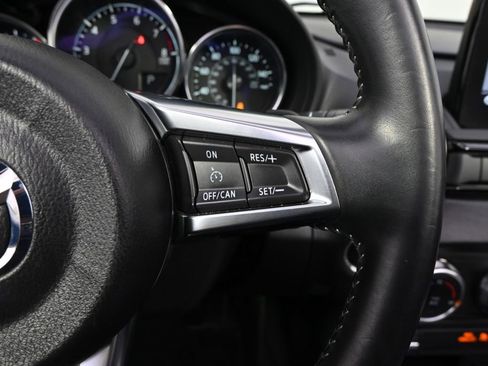 Used 2021 MAZDA MX-5 Miata RF Grand Touring image 36