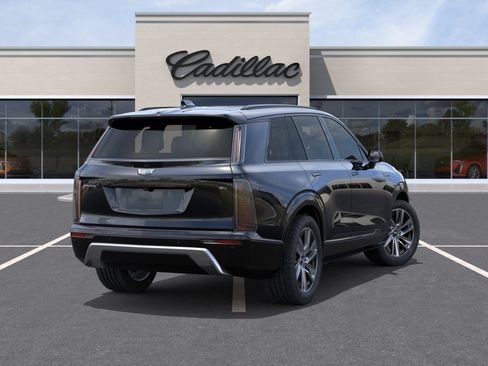New 2027 Cadillac Vistiq Sport w/ LPO, Floor Liner Package AWD/4WD image 4
