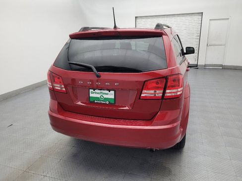 Used 2018 Dodge Journey SE w/ Connectivity Group FWD image 7