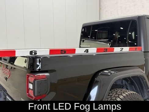 Used 2022 Jeep Gladiator Mojave w/ LED Lighting Group image 19