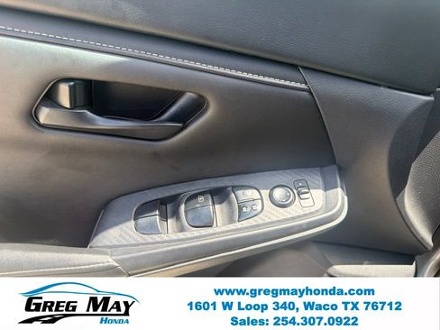 Used 2024 Nissan Sentra S FWD image 11