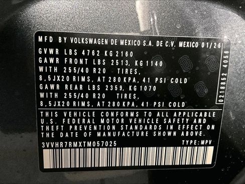 New 2026 Volkswagen Tiguan SE R-Line FWD image 18