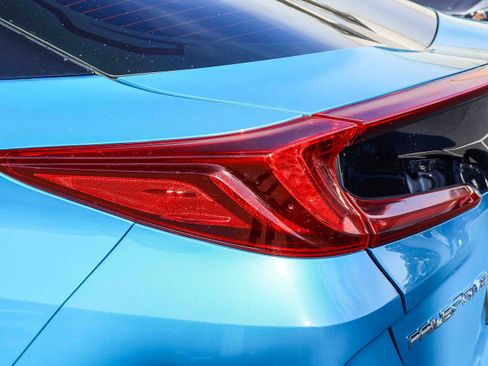 Used 2018 Toyota Prius Prime Advanced w/ Carpet Mat Package FWD image 24