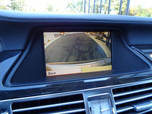 Used 2012 Mercedes-Benz CLS 550 image 11