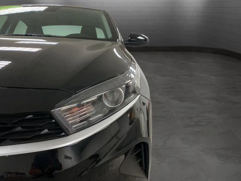 Used 2023 Kia Forte LXS FWD image 29