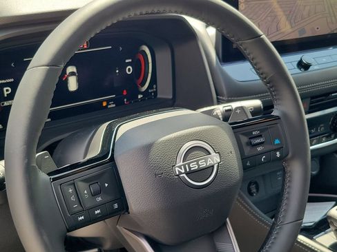 New 2026 Nissan Rogue Platinum AWD/4WD image 10