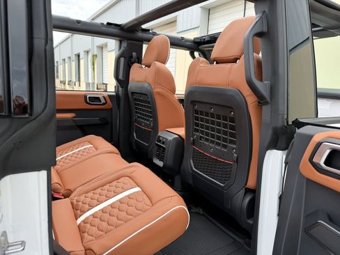 Used 2026 Ford Bronco Raptor w/ Interior Carbon Fiber Pack AWD/4WD image 39