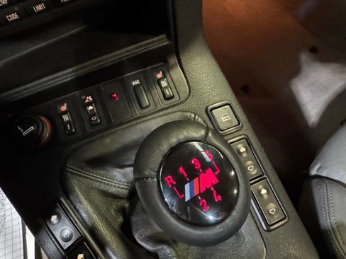 Used 1998 BMW M3 Convertible image 14