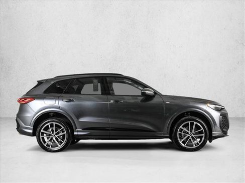 New 2026 Audi Q5 Premium Plus AWD/4WD image 4