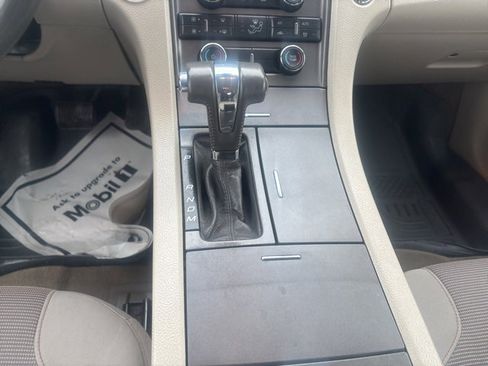 Used 2011 Ford Taurus SEL w/ 201A Rapid Spec Order Code image 20