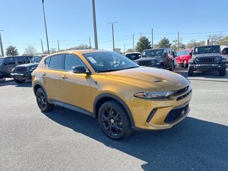 Used 2024 Dodge Hornet GT w/ GT Blacktop Package video 1