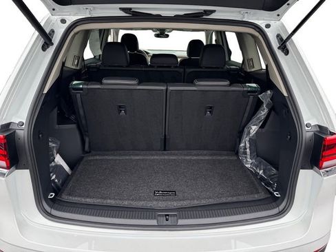 New 2026 Volkswagen Atlas SE image 25