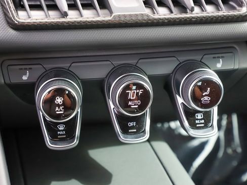 Used 2023 Audi R8 V10 GT image 40