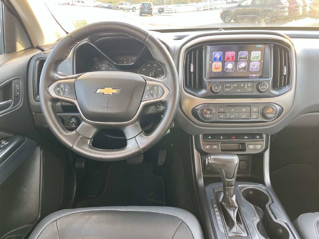 Used 2017 Chevrolet Colorado Z71 AWD/4WD image 11