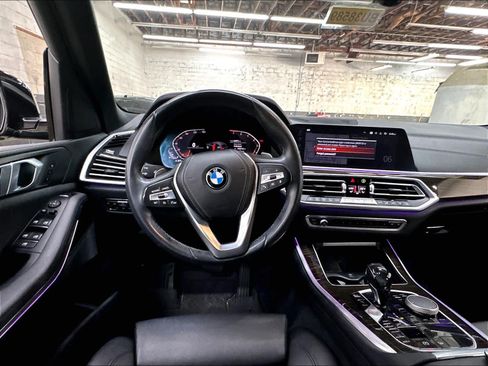 Used 2020 BMW X5 xDrive40i w/ Premium Package AWD/4WD image 8