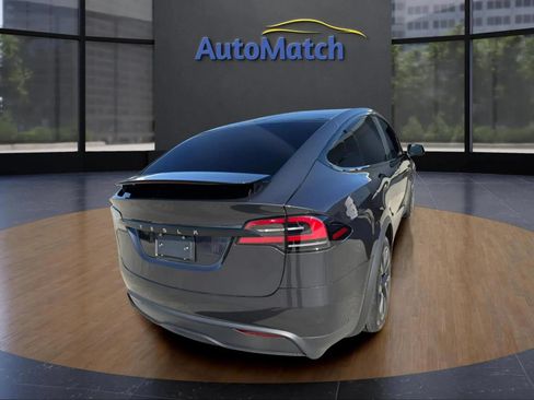 Used 2024 Tesla Model X AWD/4WD image 10