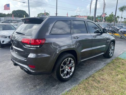 Used 2020 Jeep Grand Cherokee SRT image 5