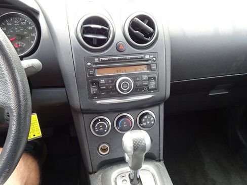 Used 2012 Nissan Rogue S AWD/4WD image 18
