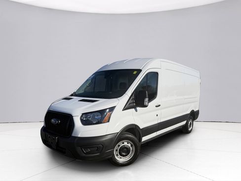 Used 2023 Ford Transit 250 Medium Roof image 8