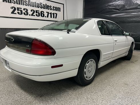 Used 1997 Chevrolet Monte Carlo LS image 6