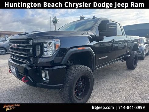 Used 2020 GMC Sierra 2500 AT4 w/ Technology Package image 1