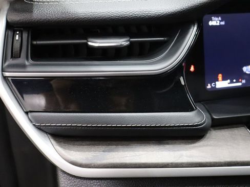 Used 2023 Jeep Grand Cherokee L Limited w/ Trailer Tow Group (B) image 20