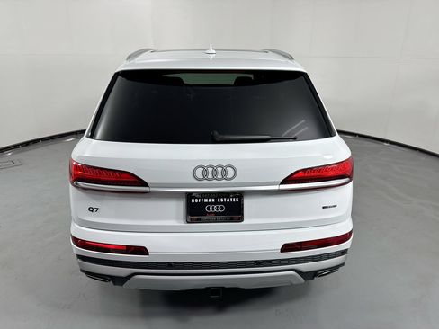 Used 2025 Audi Q7 3.0T Premium Plus w/ Premium Plus Package AWD/4WD image 34