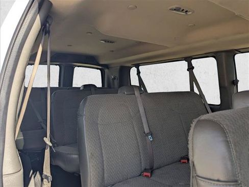 Used 2023 GMC Savana 3500 LS RWD image 13