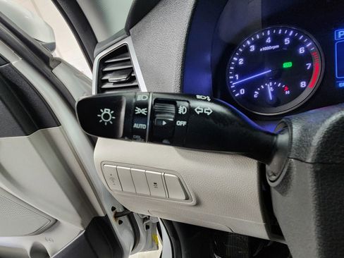 Used 2016 Hyundai Tucson SE w/ Option Group 02 image 38