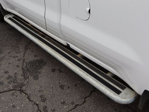 Used 2025 Chevrolet Silverado 1500 W/T RWD image 14