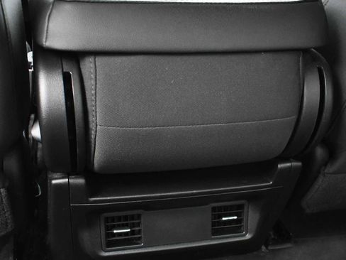 Used 2021 Chevrolet Silverado 1500 Custom Trail Boss image 9