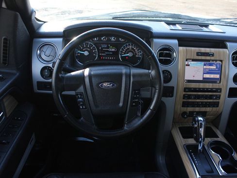 Used 2011 Ford F150 Lariat w/ Lariat Chrome Pkg image 9