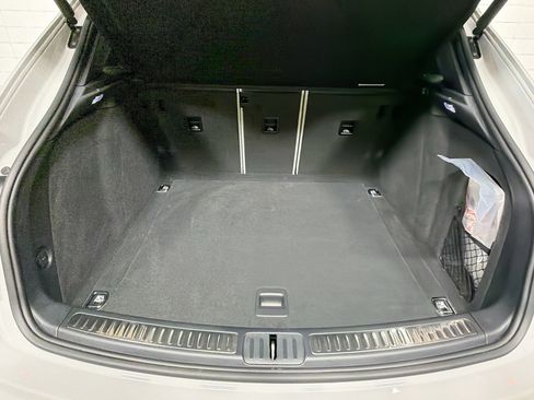 Used 2026 Porsche Macan S AWD/4WD image 13