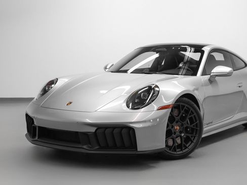 Certified 2026 Porsche 911 Carrera GTS RWD image 7