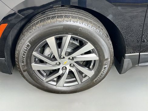 Used 2022 Chevrolet Equinox Premier image 30