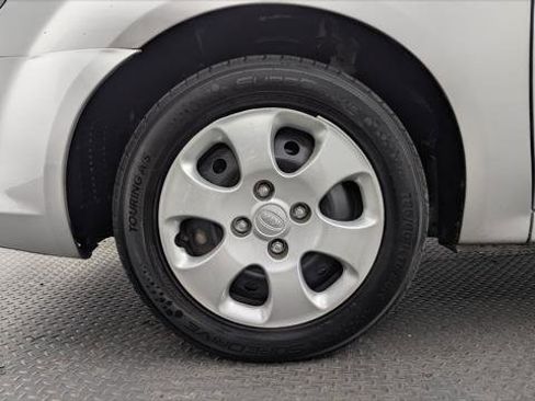 Used 2009 Kia Spectra LX FWD image 22