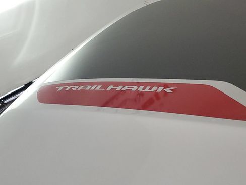 New 2026 Jeep Compass Trailhawk AWD/4WD image 31
