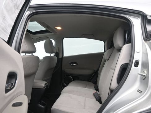 Used 2016 Honda HR-V EX image 22