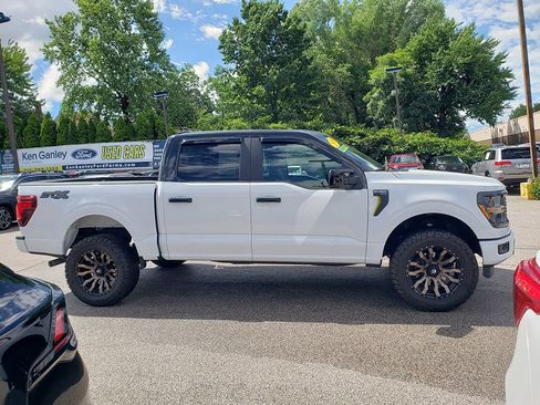 Used 2024 Ford F150 STX RWD image 4
