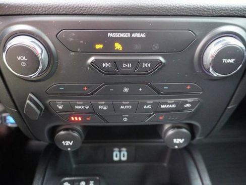 Used 2023 Ford Ranger Lariat w/ Tremor Off-Road Package image 32