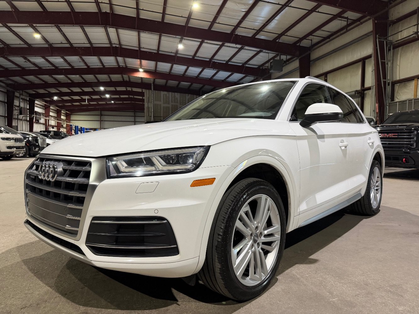 Used 2018 Audi Q5 2.0T Premium Plus w/ Premium Plus Package AWD/4WD image 9